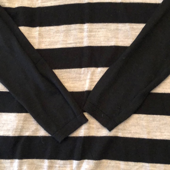 *SOLD* Ann Taylor Black and Gray Striped Tunic - Picture 3 of 5
